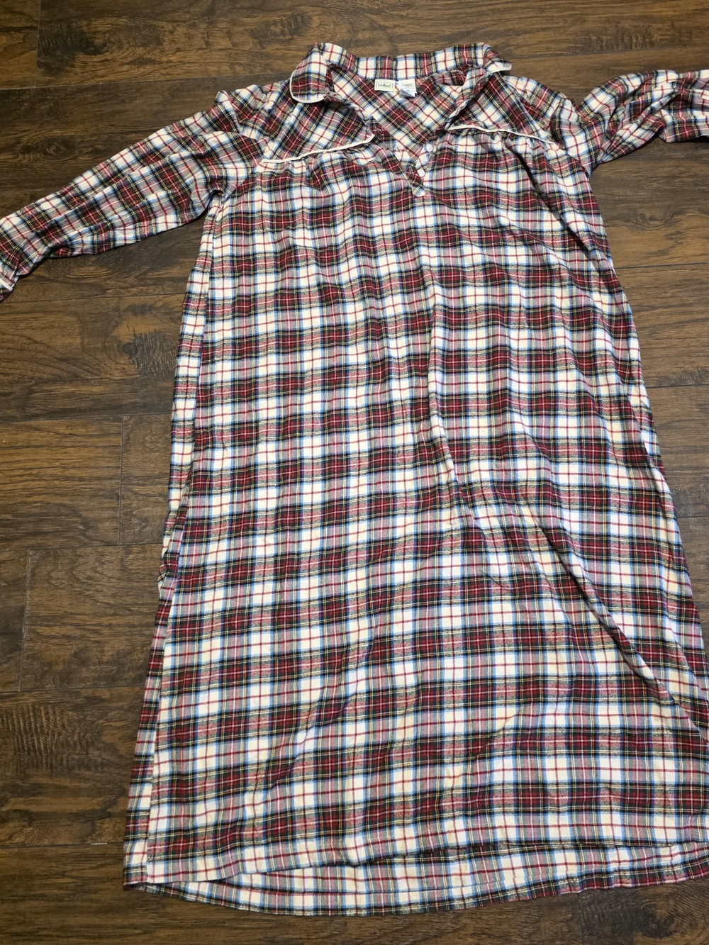 L.L. Bean Red, White and Green Plaid Kids Nightgown